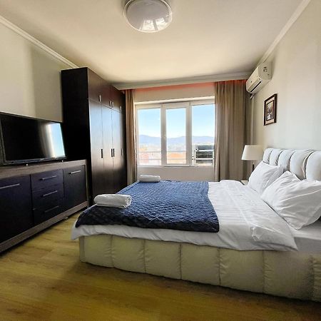 Amazing View Central 1 Bedroom Apartment Πάζαρτζικ Εξωτερικό φωτογραφία