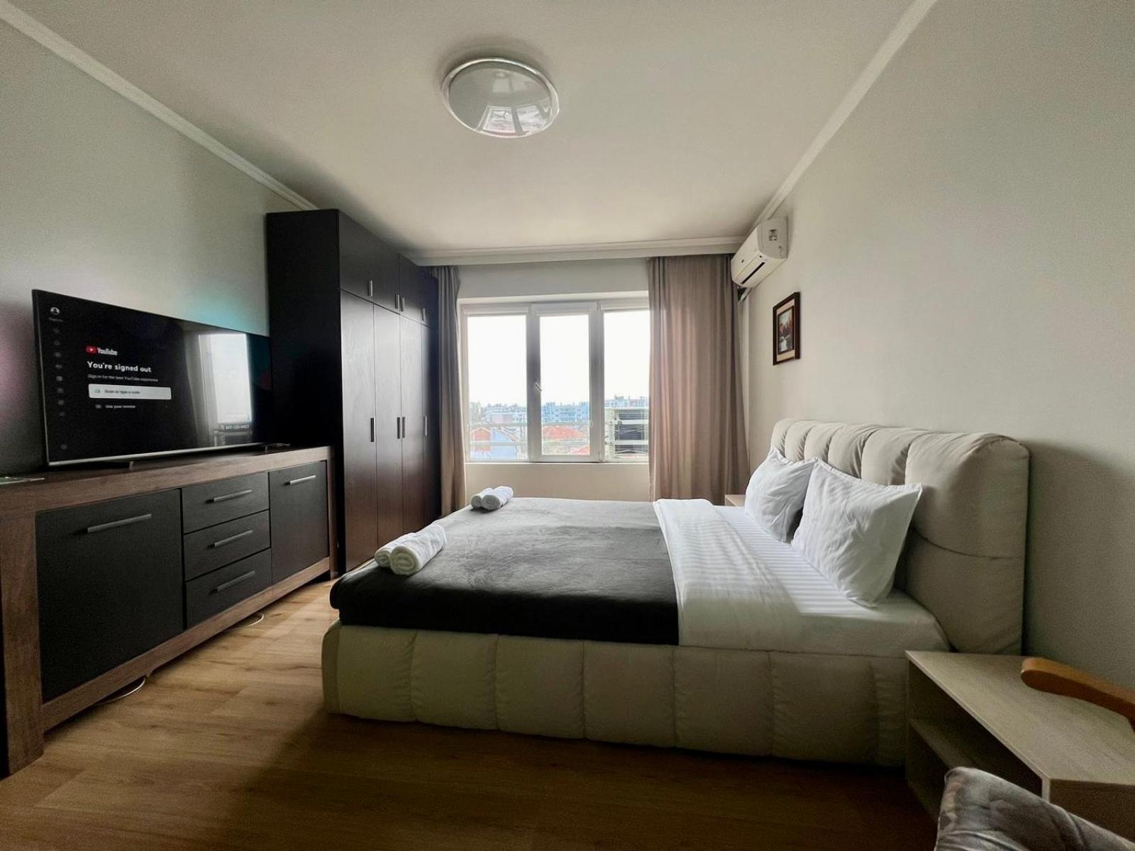 Amazing View Central 1 Bedroom Apartment Πάζαρτζικ Εξωτερικό φωτογραφία